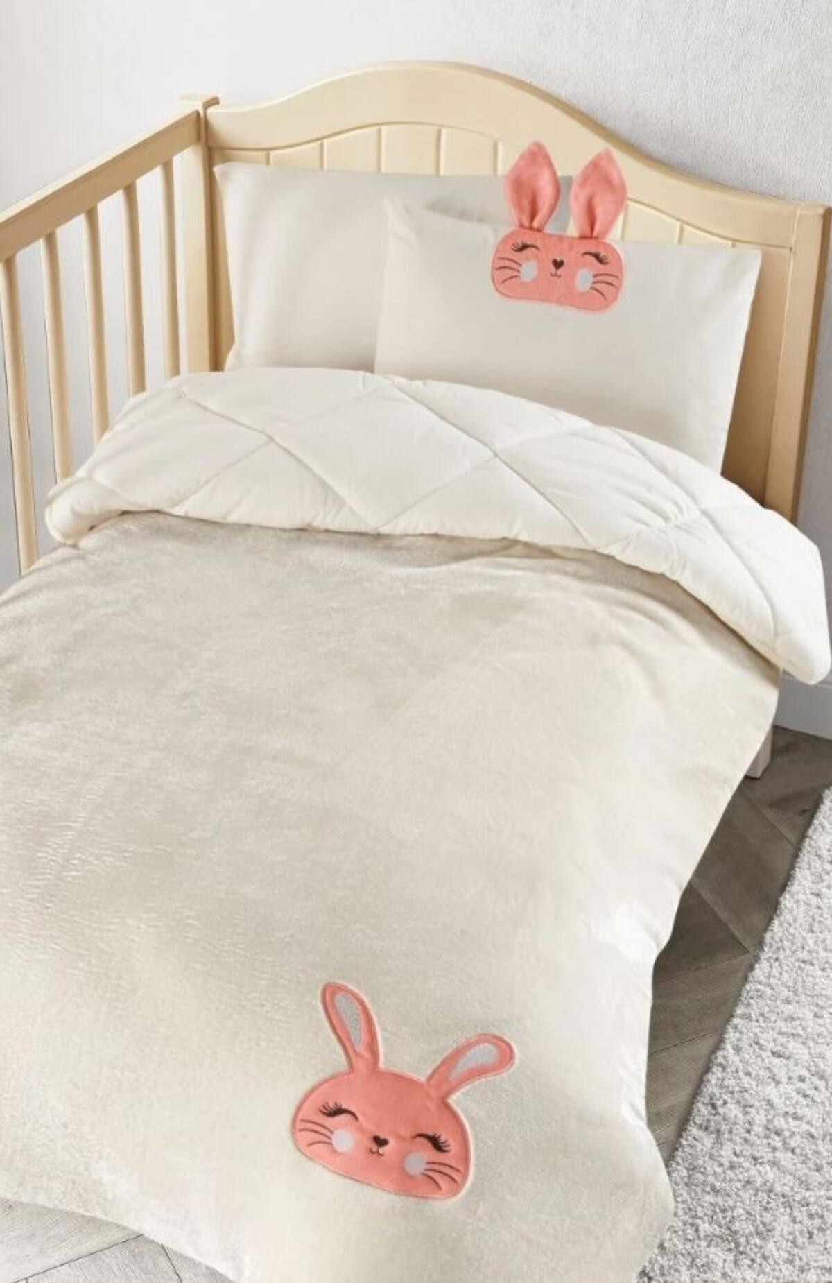 Kanz Yorgan Seti Nakışlı Welvet (Knz-012) Bunny