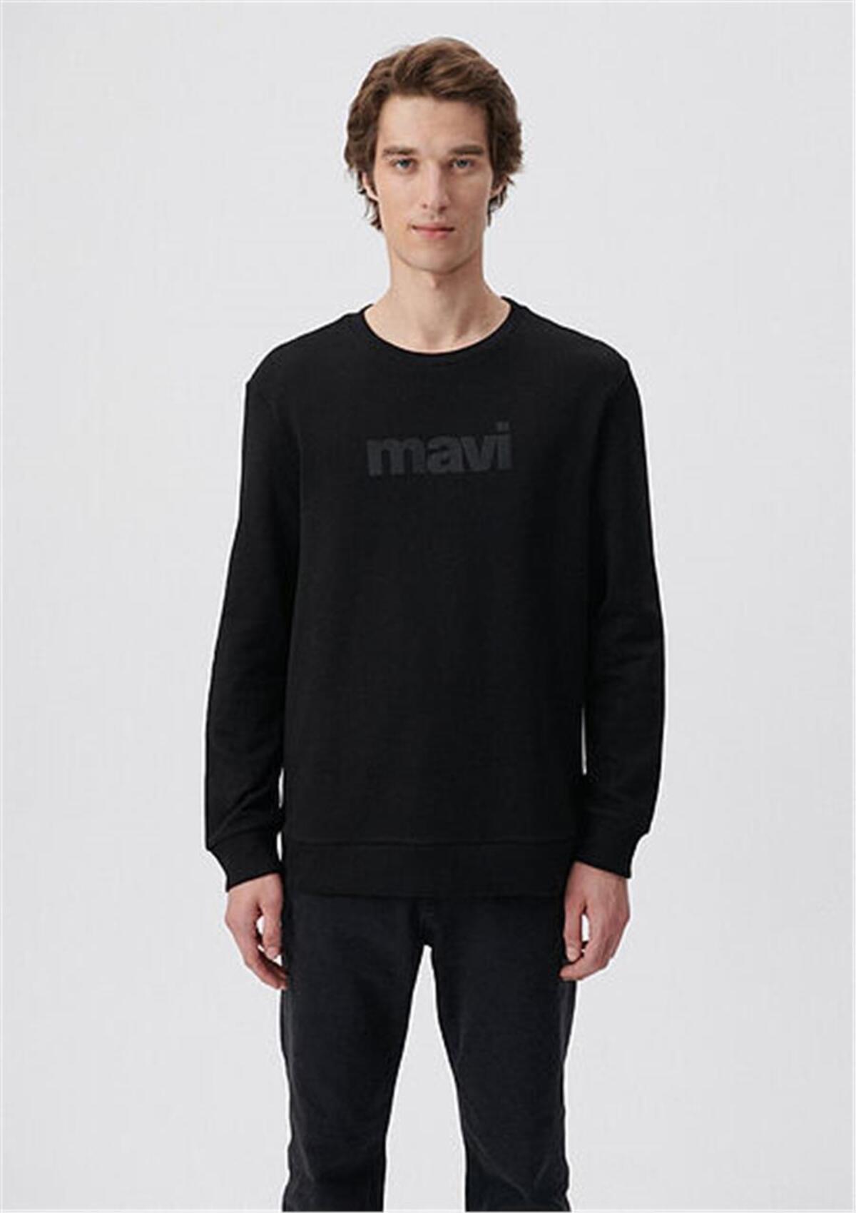 Mavi Sweatshirt M066303-900 Siyah