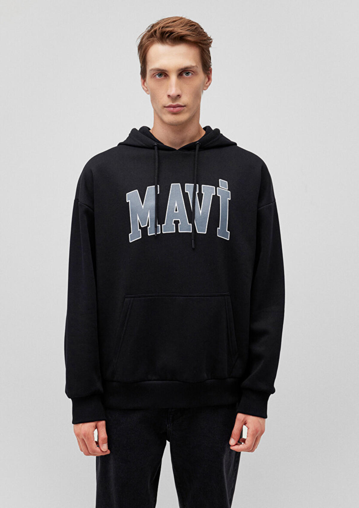 Mavi Sweatshirt M067149-902 Siyah