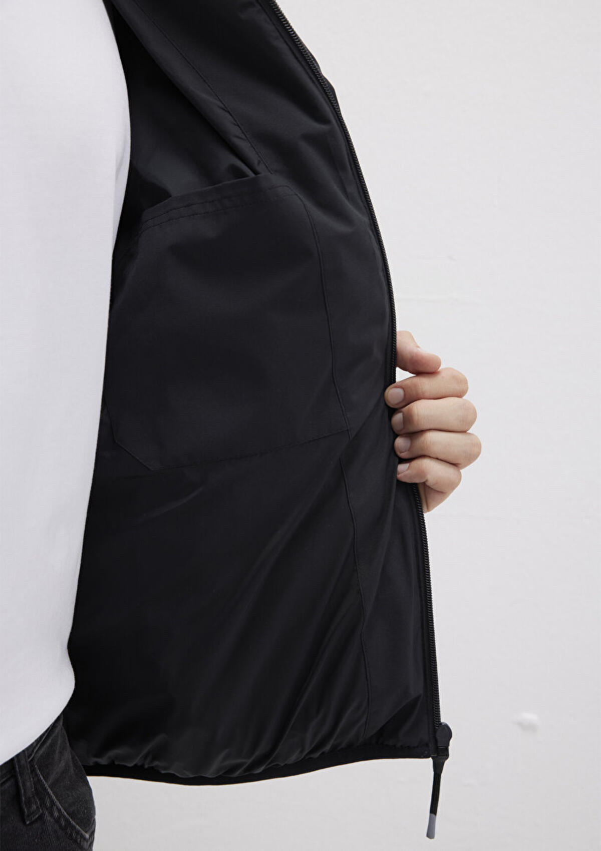 Mavi Mont M0110360-900 Siyah